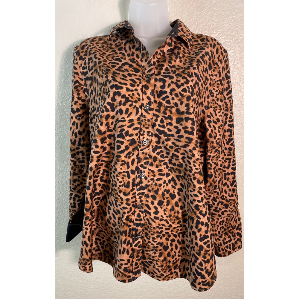 Chicos 2 US 12 Button Down Shirt Tan Leopard No Iron Chic Stretch Career Casual